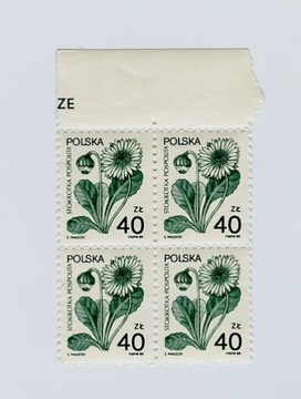 Cztery znaczki polskie - stokrotka pospolita