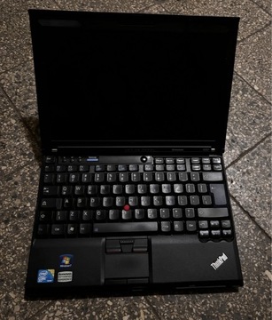 Laptop Lenovo ThinkPad x201 i5 8Gb ssd 120Gb modem 3G - sprawny diagnostyk