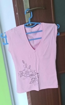 Różowa bluzka z mini rękawami kwiaty