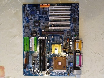 Płyta głowna Gigabyte GA-7VRXP Rev.2.0 + procesor