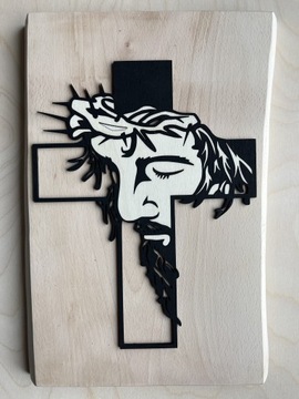 Krzyż drewniany na desce