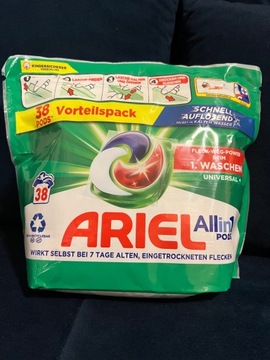 KAPSUŁKI DO PRANIA ARIEL UNIVERSAL+ 38 sztuk DE