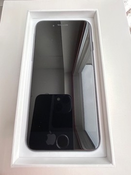 Telefon IPhone 7 32 GB