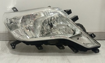 Lampa prawa przednia Toyota Land Cruiser J150 lift