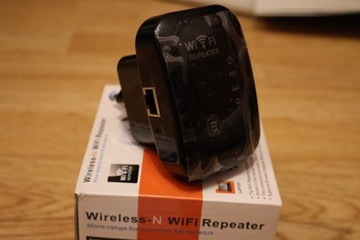 Wzmacniacz sygnału WiFi Repeater 300Mbps czarny