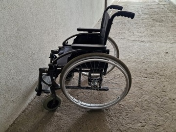Wózek inwalidzki  Meyra lekki