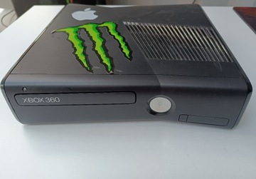 Xbox 360 Slim - mod.1439 - cena do negocjacji