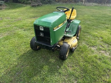 Traktorek John Deere 160