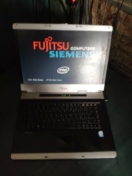 Laptop Fujitsu Siemens Amilo pro V3515 LM10W