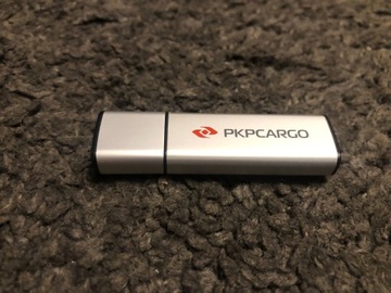 PKP CARGO PENDRIVE 16 GB 