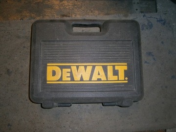 Wkrętarka deWalt DW981, latarka i walizka