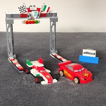 LEGO Auta (2011) Międzynarodowe wyścigi Grand Prix 8423