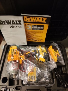 Klucz udarowy Dewalt DCF899P2 2x5,0Ah+ład+walizka