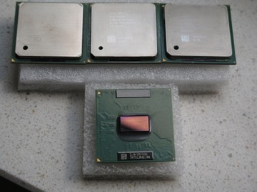 Procesory Pentium 4 i Pentium M - 4 szt