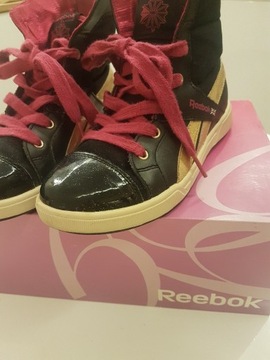 Buty dla dziewczynki REEBOK-CLASSIC  sportowe r32,