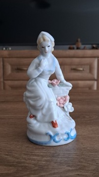 Figurka porcelanowa 