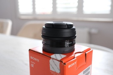 Obiektyw Sony 28mm F2.0 SEL20F28