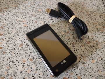 Telefon komórkowy Smartfon LG KU990 Ładny 
