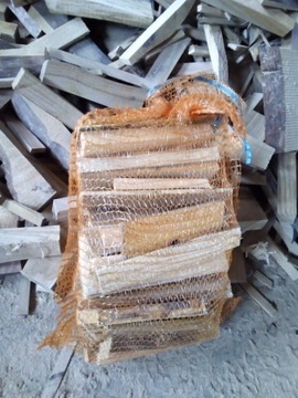 drewno rozpałkowe workowane