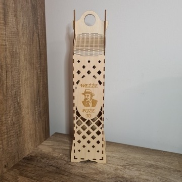 Pudełko/skrzyneczka drewniana grawerowana na wino