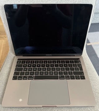 MacBook Pro 13,3" space gray 2018 (uszk. matryca)