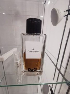 Dolce&Gabbana 4 l'empereur 