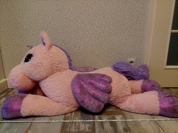 Duży różowy pluszowy jednorożec (koń, unicorn)