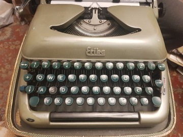 Maszyna do pisania ERIKA 10 z walizką