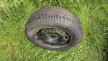 Opona zimowa z felgą stalową 195/65 R15 91V