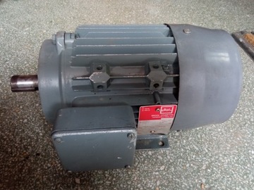 Silnik elektryczny trójfazowy 3kW 400V 1420 RPM