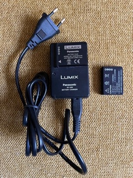Ładowarka Panasonic LUMIX DE-A66 4,2V 0.65A + 2 szt bateri