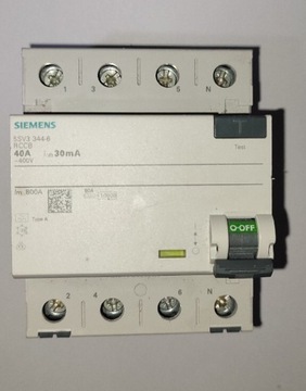 Wyłącznik różnicowoprądowy Siemens 5SV 40A, 400V