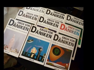 Erich von Daniken  x 9