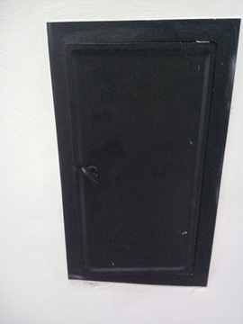 Drzwi kominowe rewizyjne czarne