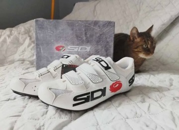 Nowe buty rowerowe SIDI Logo rozmiar 39 (24,5cm)