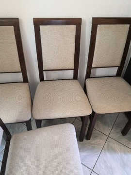 Krzesła do stołu 
