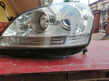 Lampa lewa mercedes ML W164 Europa