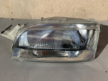 Fiat punto reflektor lampa prawa przód 