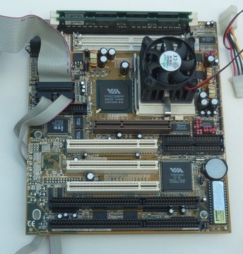 Stary zestaw socket 7 / AMD K-6-2/266   / AGP / Grafika / pamieć
