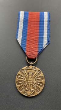 Brązowy medal za zasługi w ochron porządk publ PRL