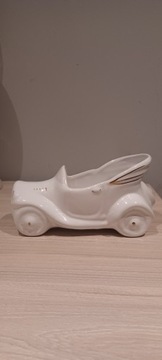 Figurka samochód z porcelany 
