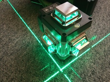 16 linii poziomica laserowa 4D 2x bateria