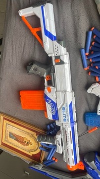 NERF N-Strike Elite Retaliator + 20 strzałek