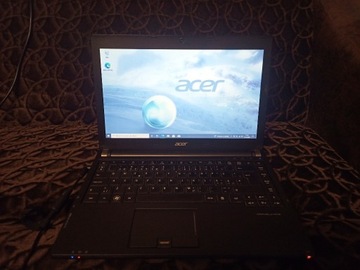 Laptop Acer Travelmate P633-M używany