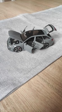 Audi RS6 zabawka 1:32