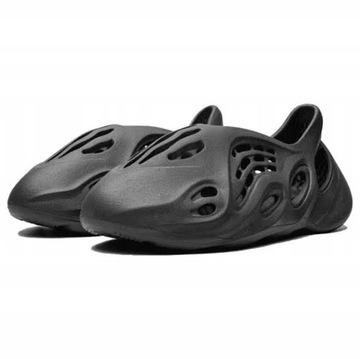 Adidas Yeezy Foam Runner - Carbon - rozm. 46