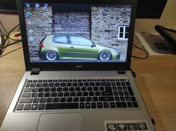 Laptop Acer V3-574G