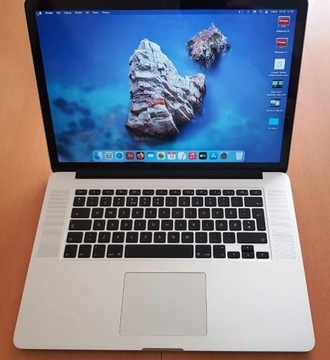 MacBook Pro i7 16 GB 500 GB SSD z Windows 10 i 11