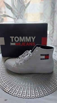 Trampki Tommy Hilfiger Midcut Lace Up-Sneakersy 