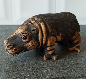 Hipopotam figurka z masy brązowa vintage 